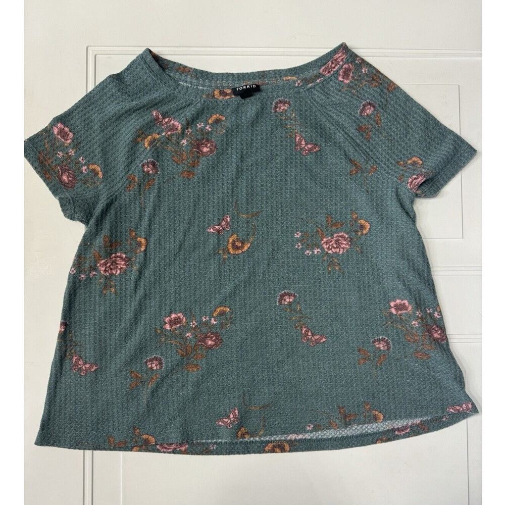 Torrid Green Floral Classic Fit Waffle Knit Crew Neck Raglan T-Shirt Womens 00